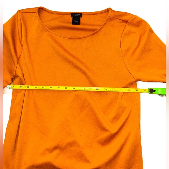 Ann Taylor Factory Burnt Orange Top with Bell Sleeves Size Large - Picture 4 of 8